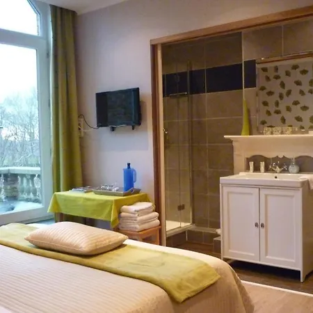 Ter Brugge 4* Stalhille